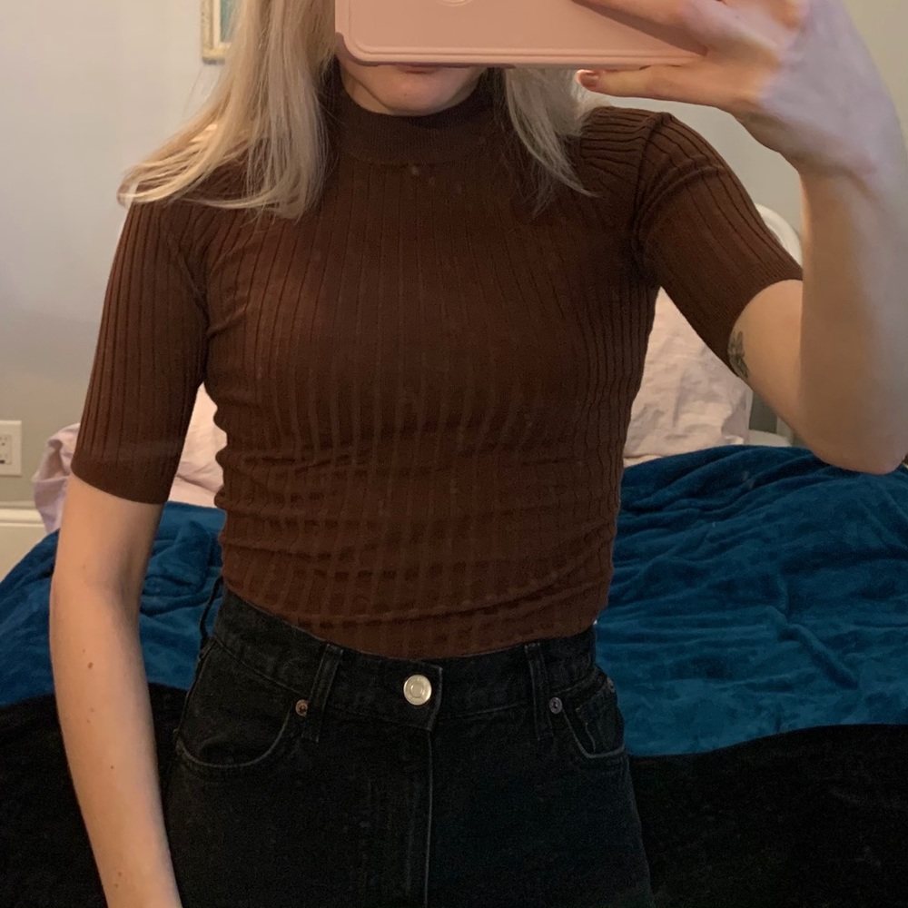 Frank and Oak mockneck short sleeved sweater
